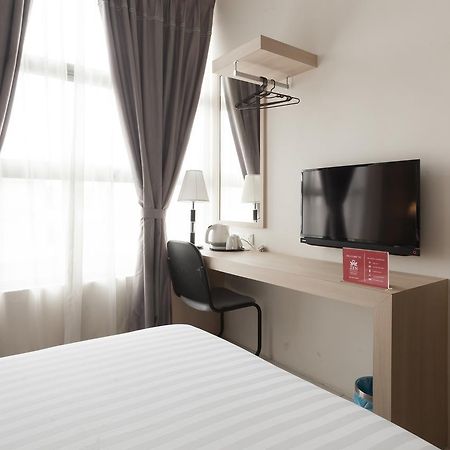 Zen Rooms Sungai Besi Kuala Lumpur Eksteriør bilde